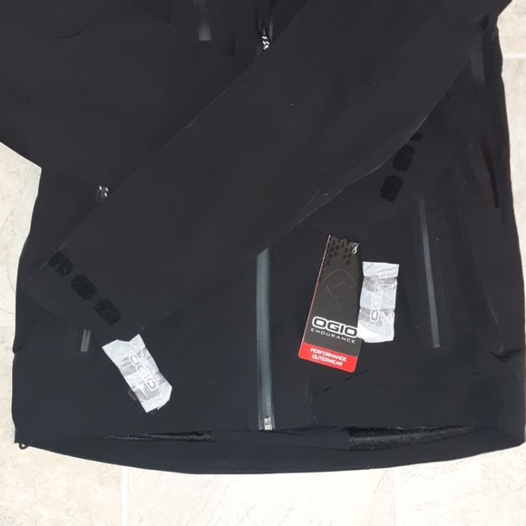 Women's jacket - Picture 3 of 3